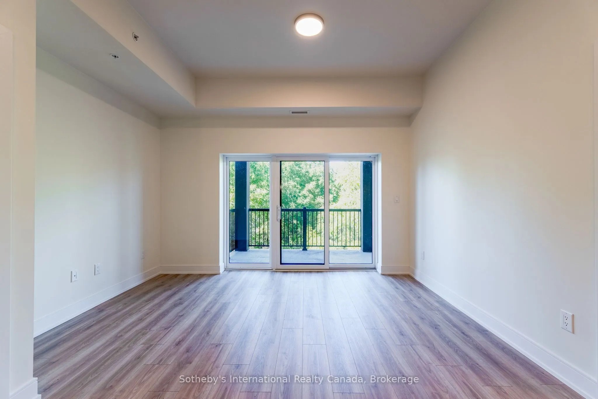 121 Mary Street #316