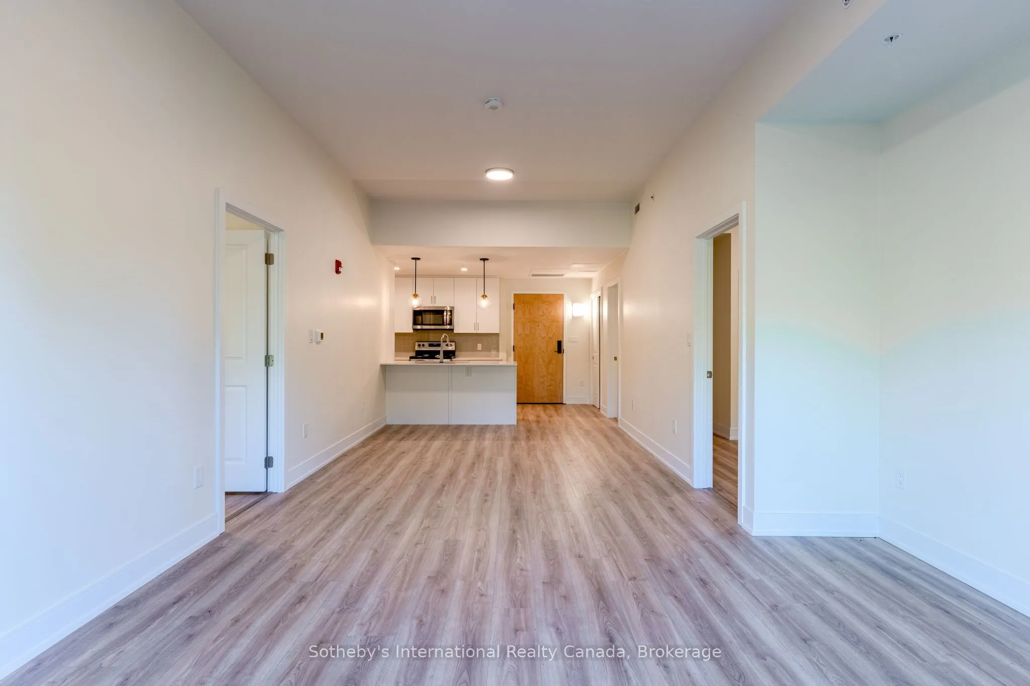 121 Mary Street #316