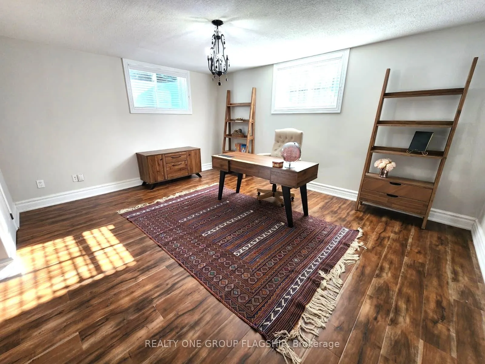 24 Wendat Trail E