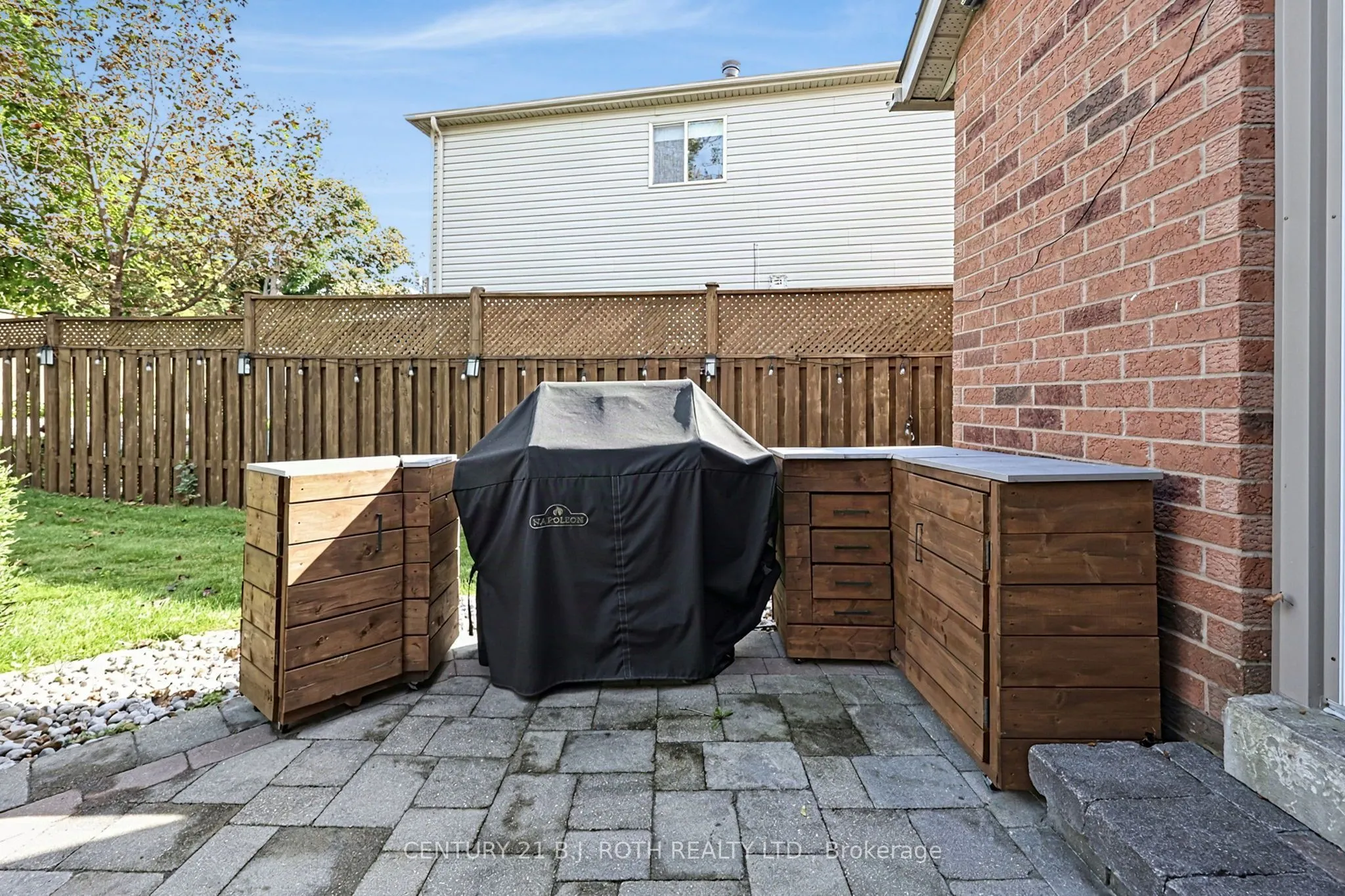 36 Aikens Crescent