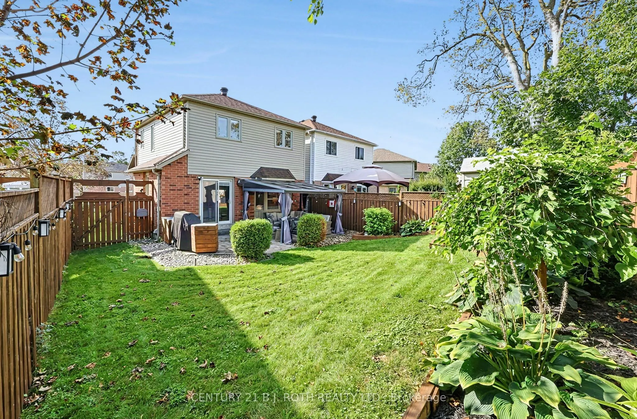 36 Aikens Crescent