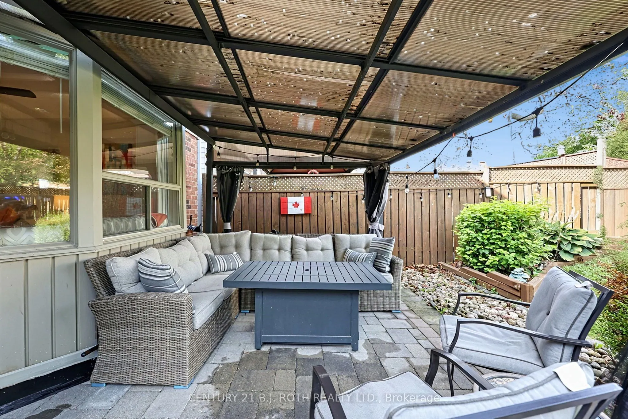 36 Aikens Crescent
