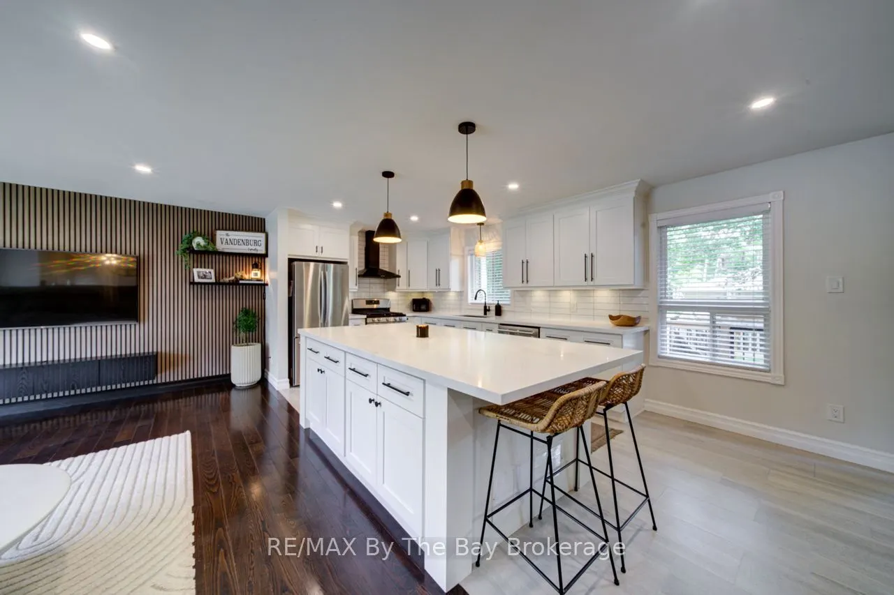 29 Downer Crescent