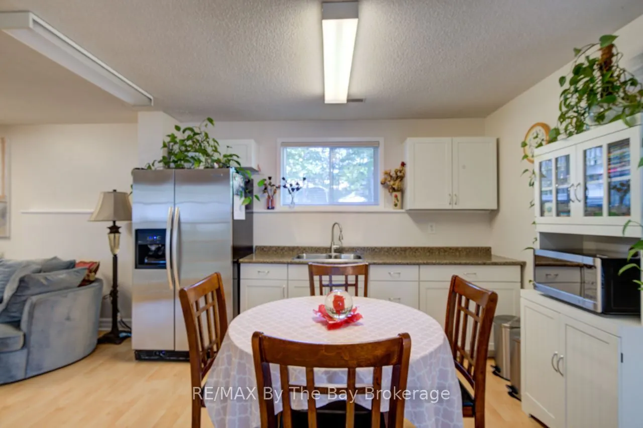 29 Downer Crescent