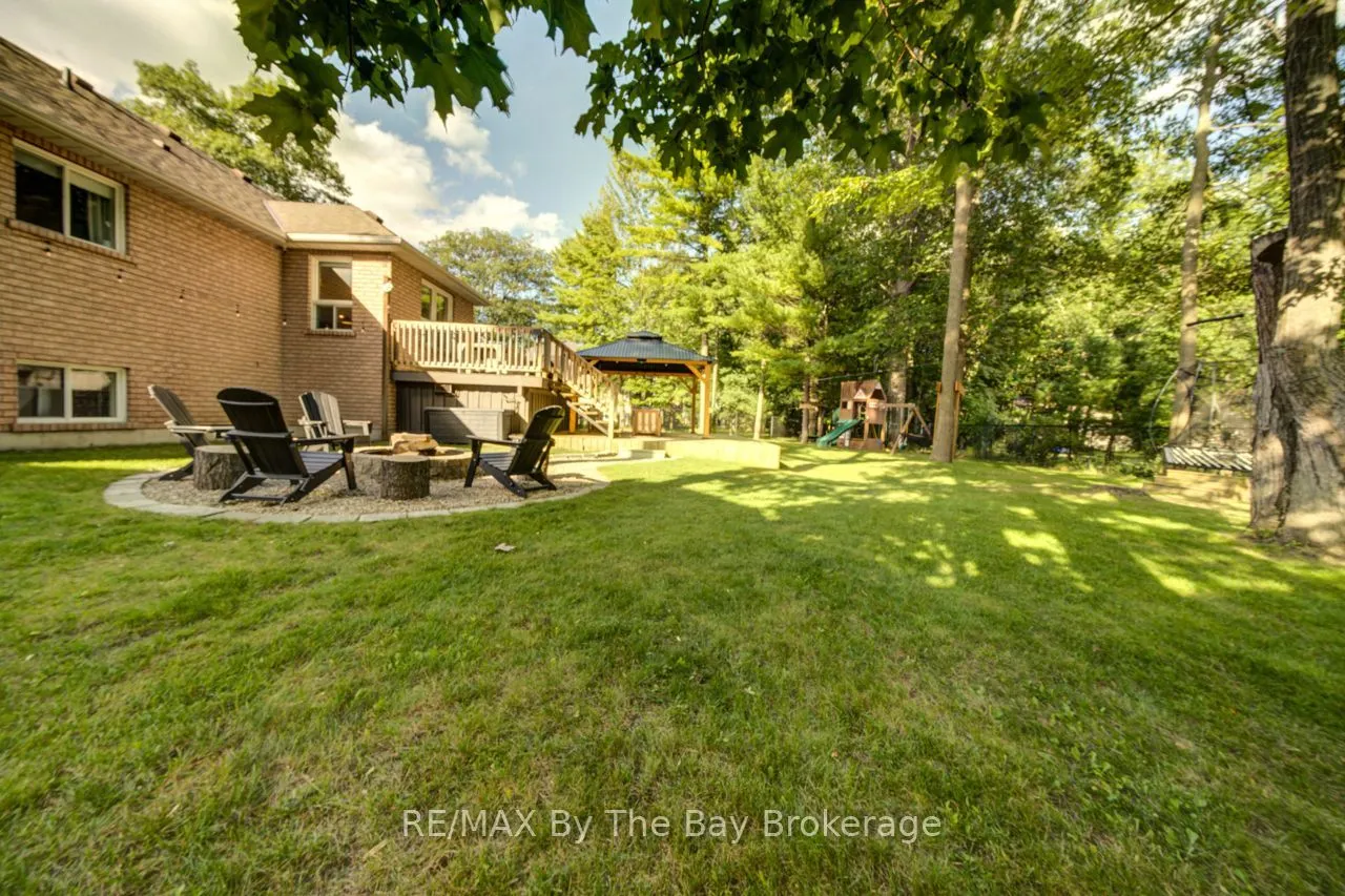 29 Downer Crescent