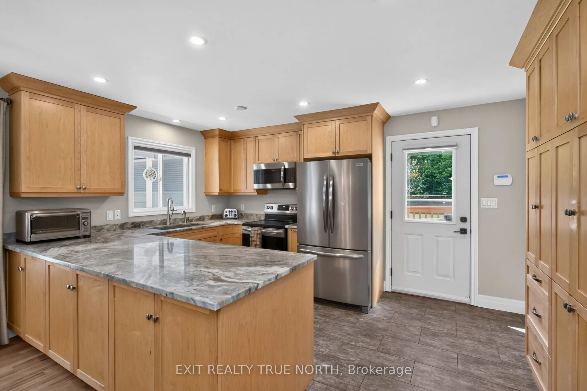 460 Concession Rd 13 E