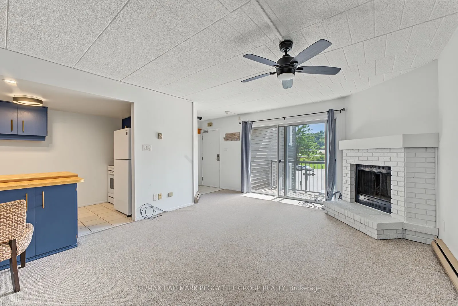 1102 Horseshoe Valley Road W #215