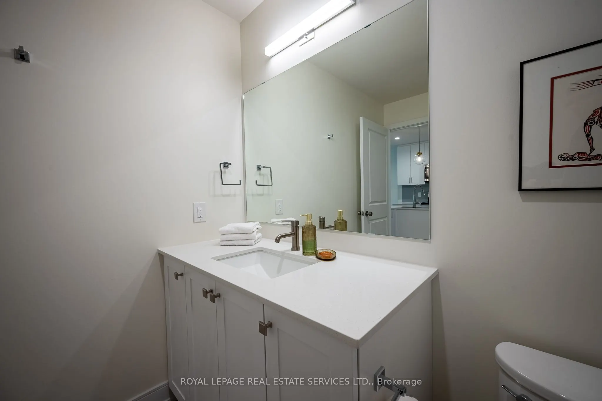 121 Mary Street #314