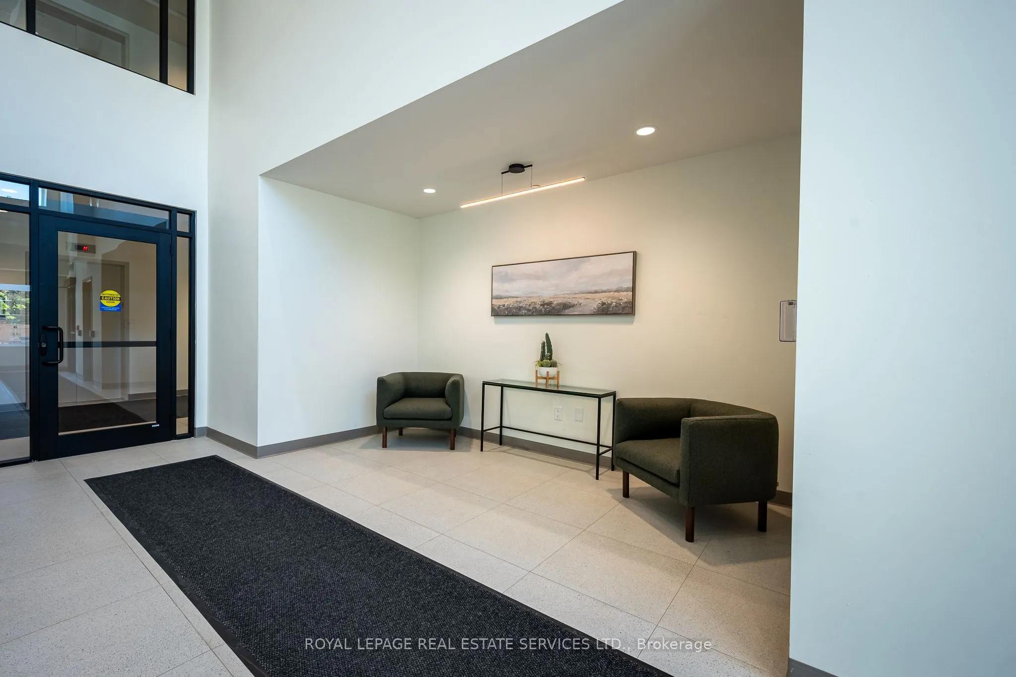 121 Mary Street #314