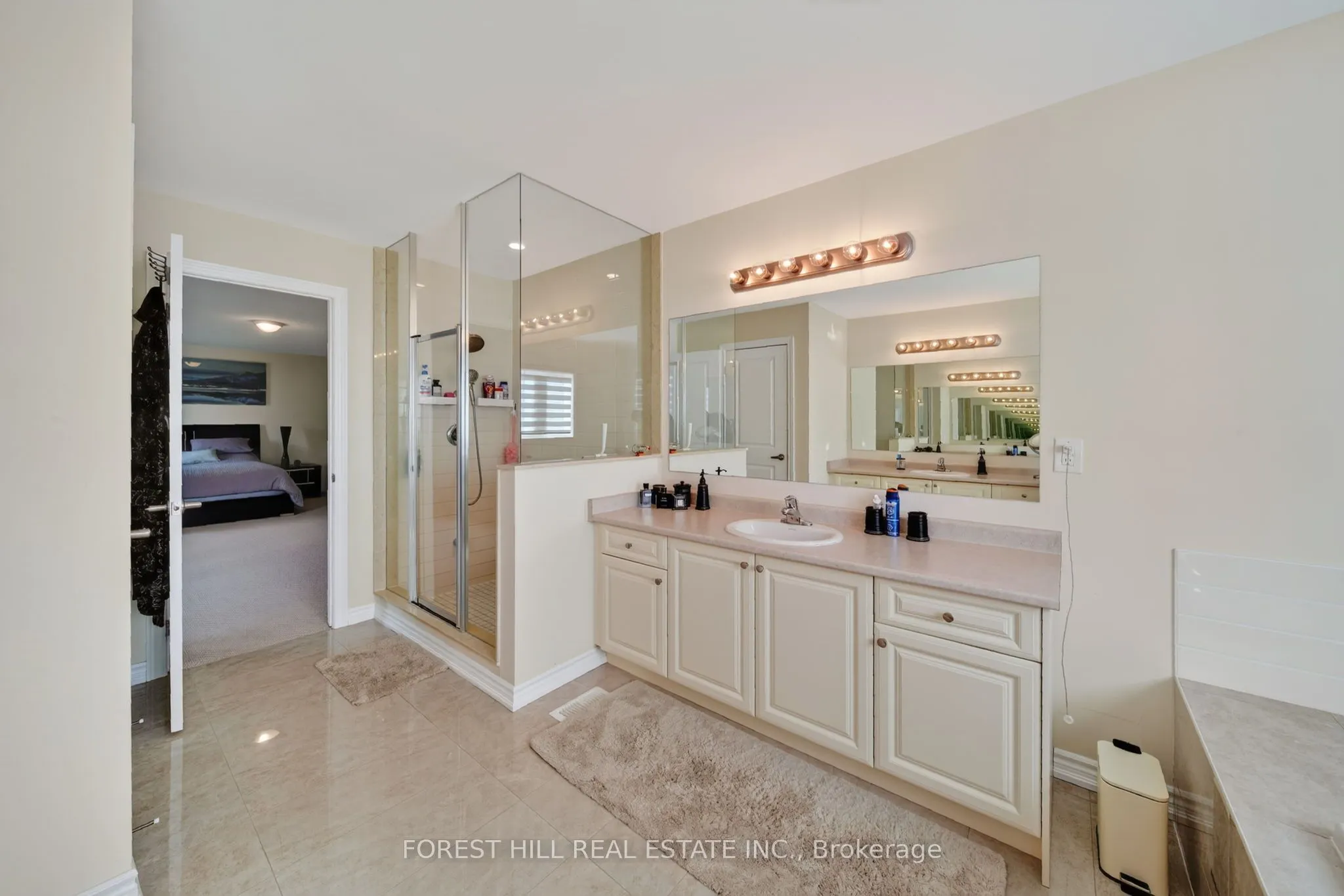 37 Rugman Crescent