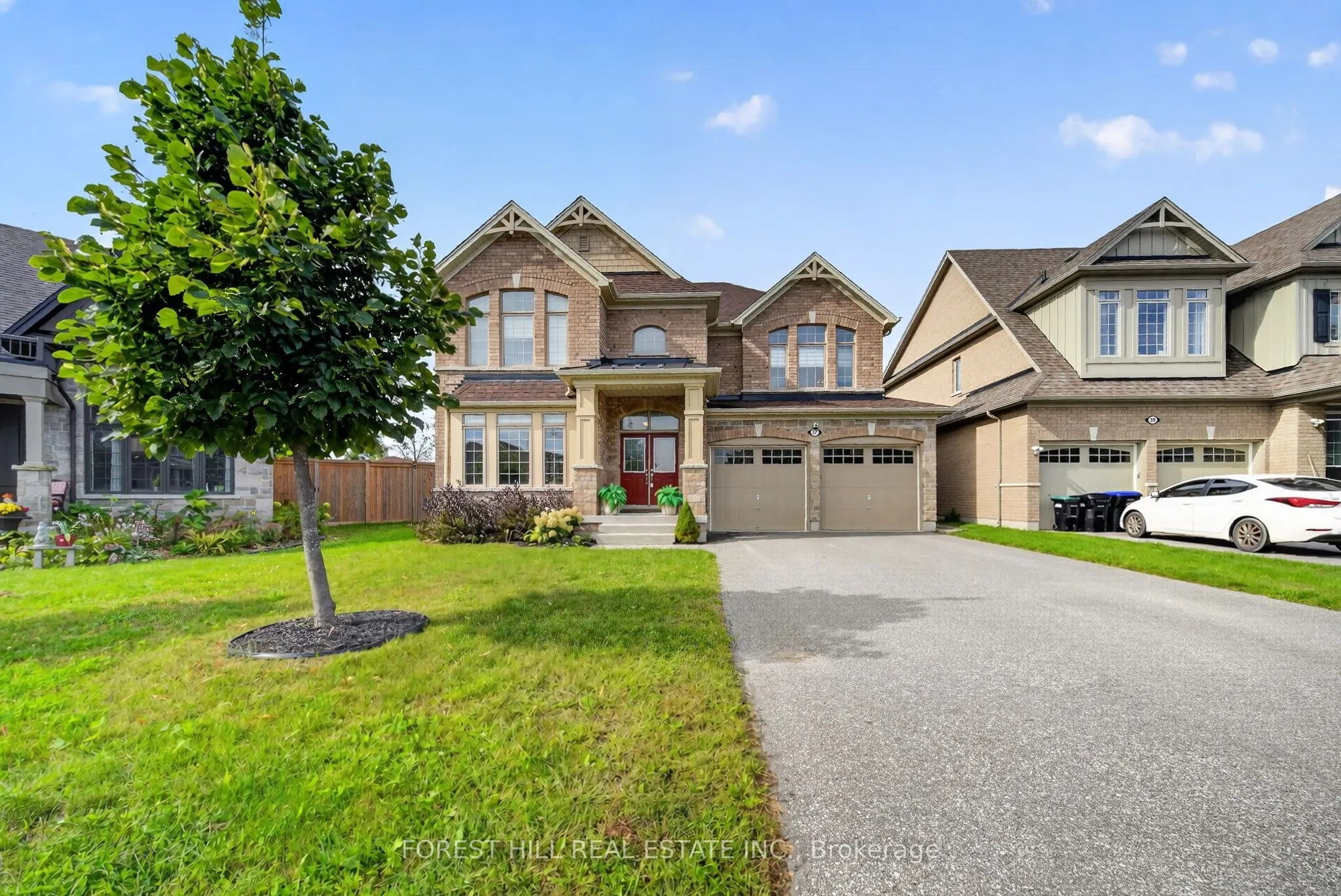 37 Rugman Crescent