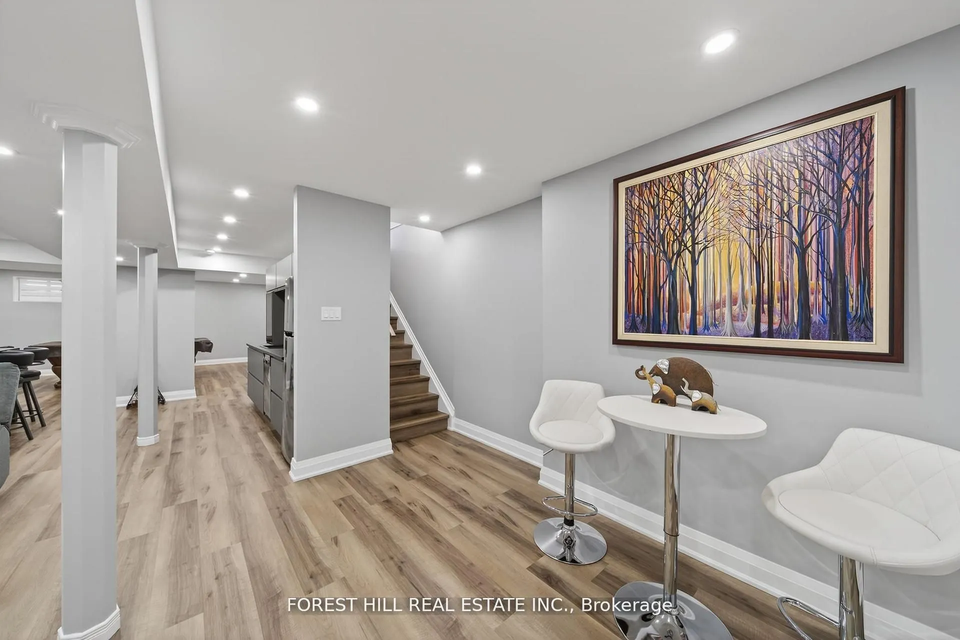 37 Rugman Crescent