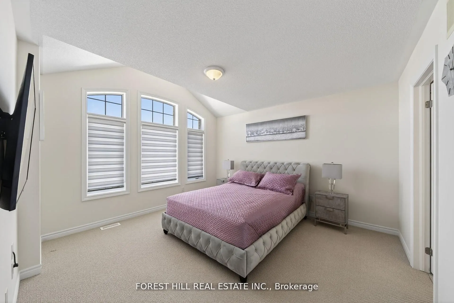 37 Rugman Crescent