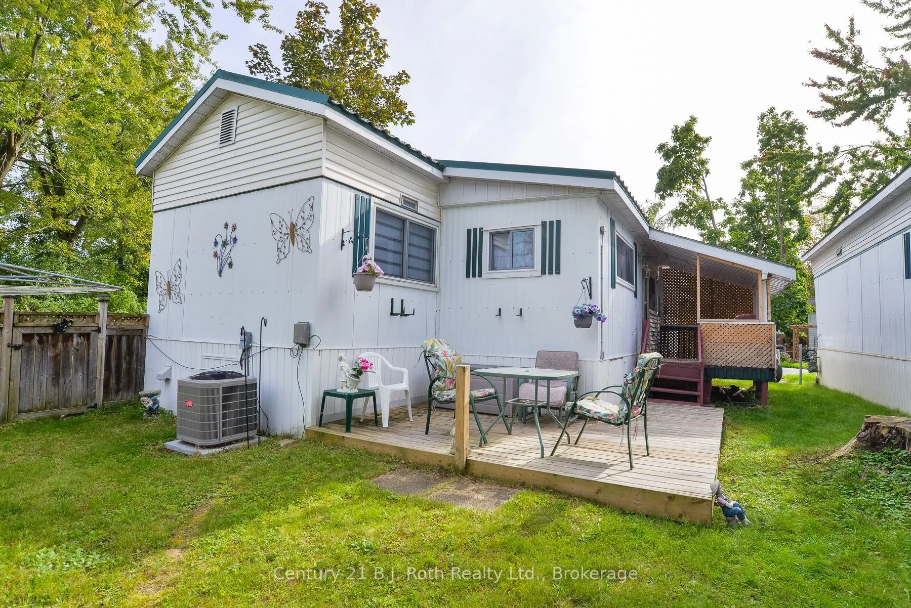 580 West Street S #33