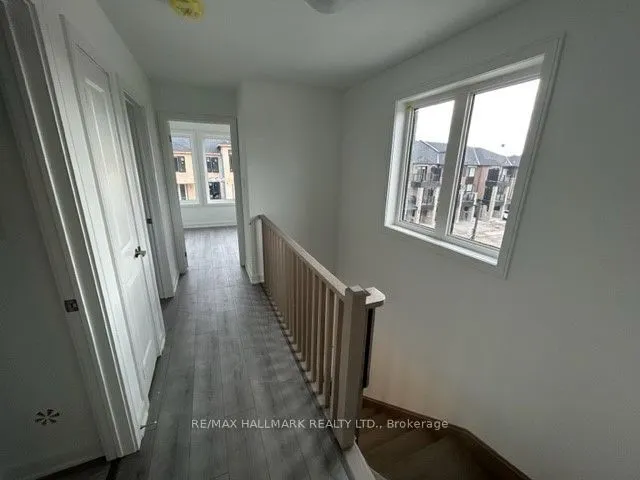 48 Spry Lane
