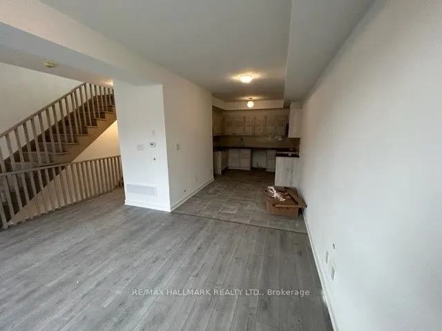 48 Spry Lane