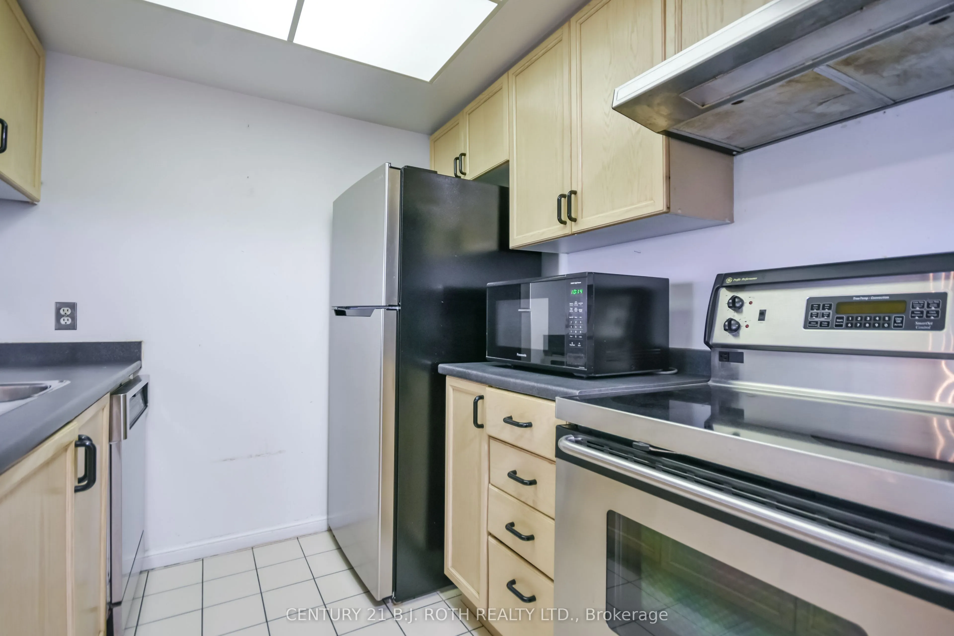75 ellen Street #506