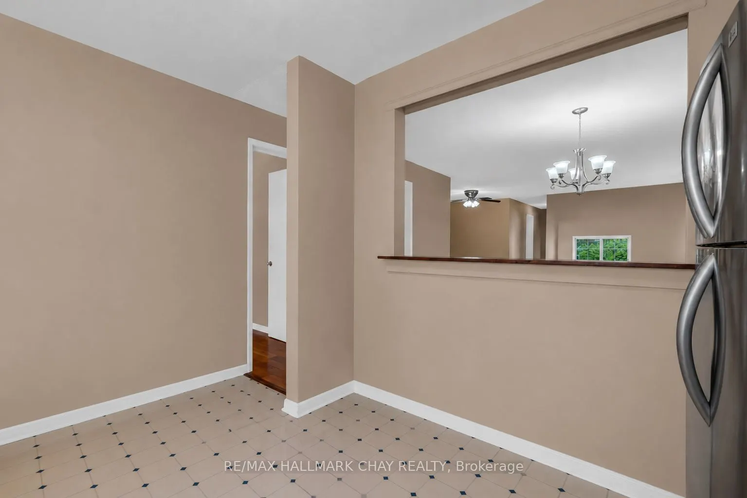 1 Quail Crescent #103