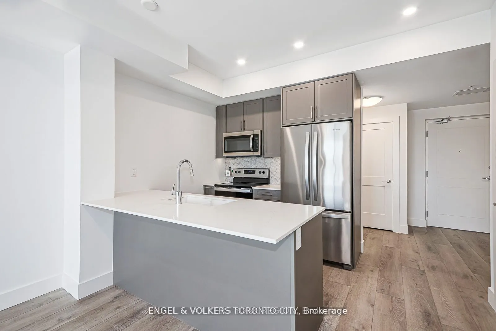 4 Kimberly Lane E #327