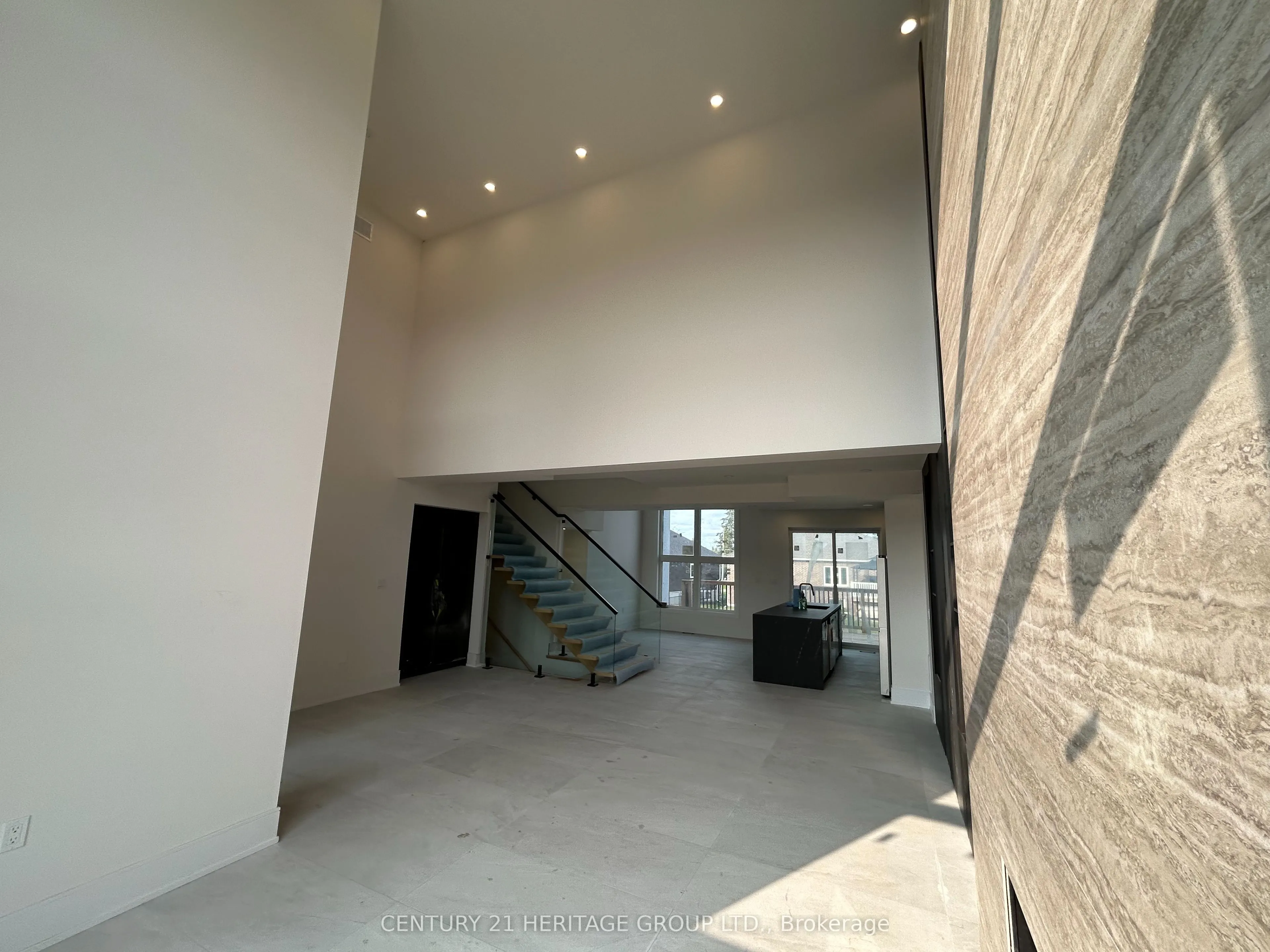 3717 Lakepoint Drive