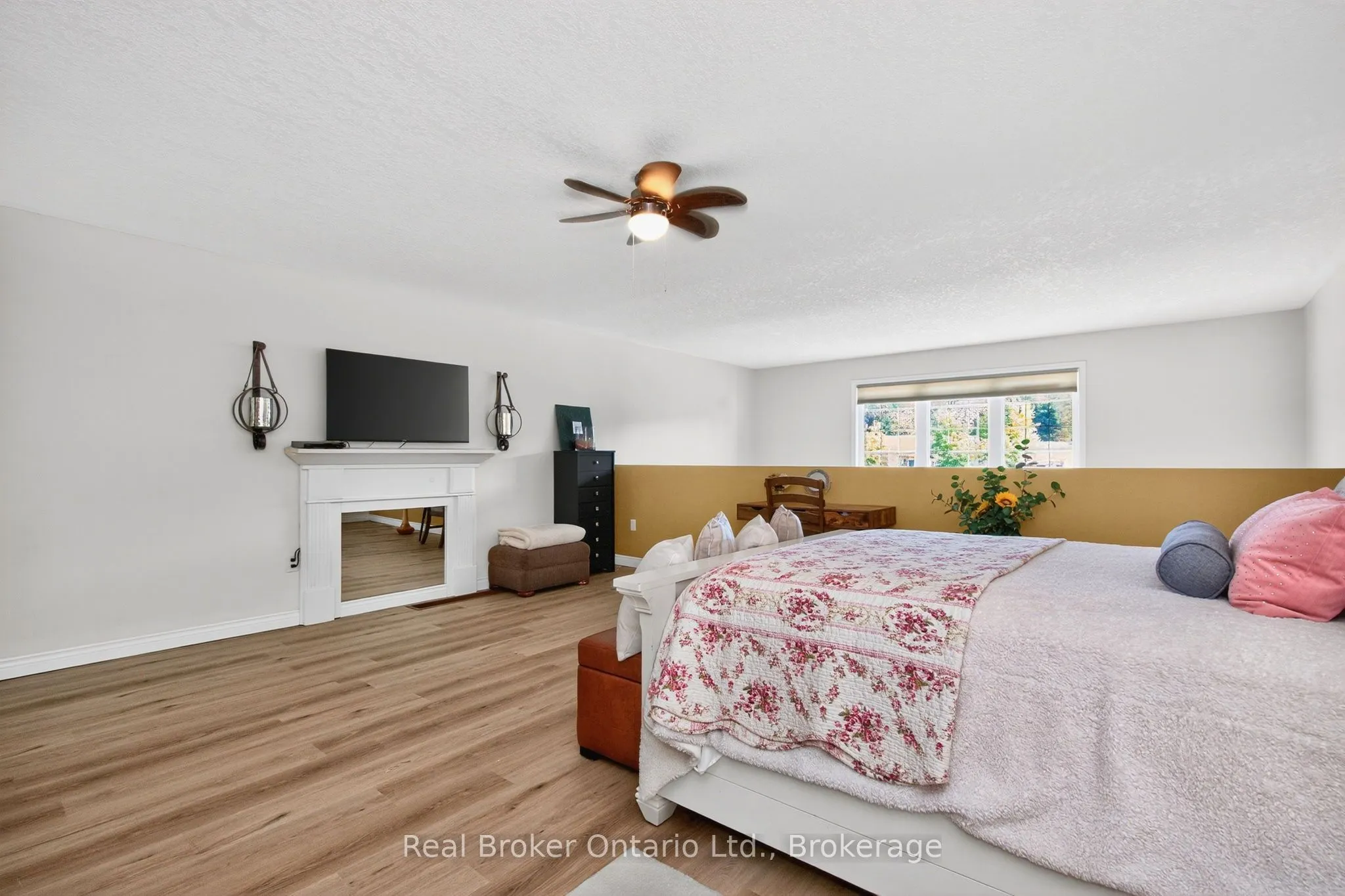 438 Shewfelt Crescent