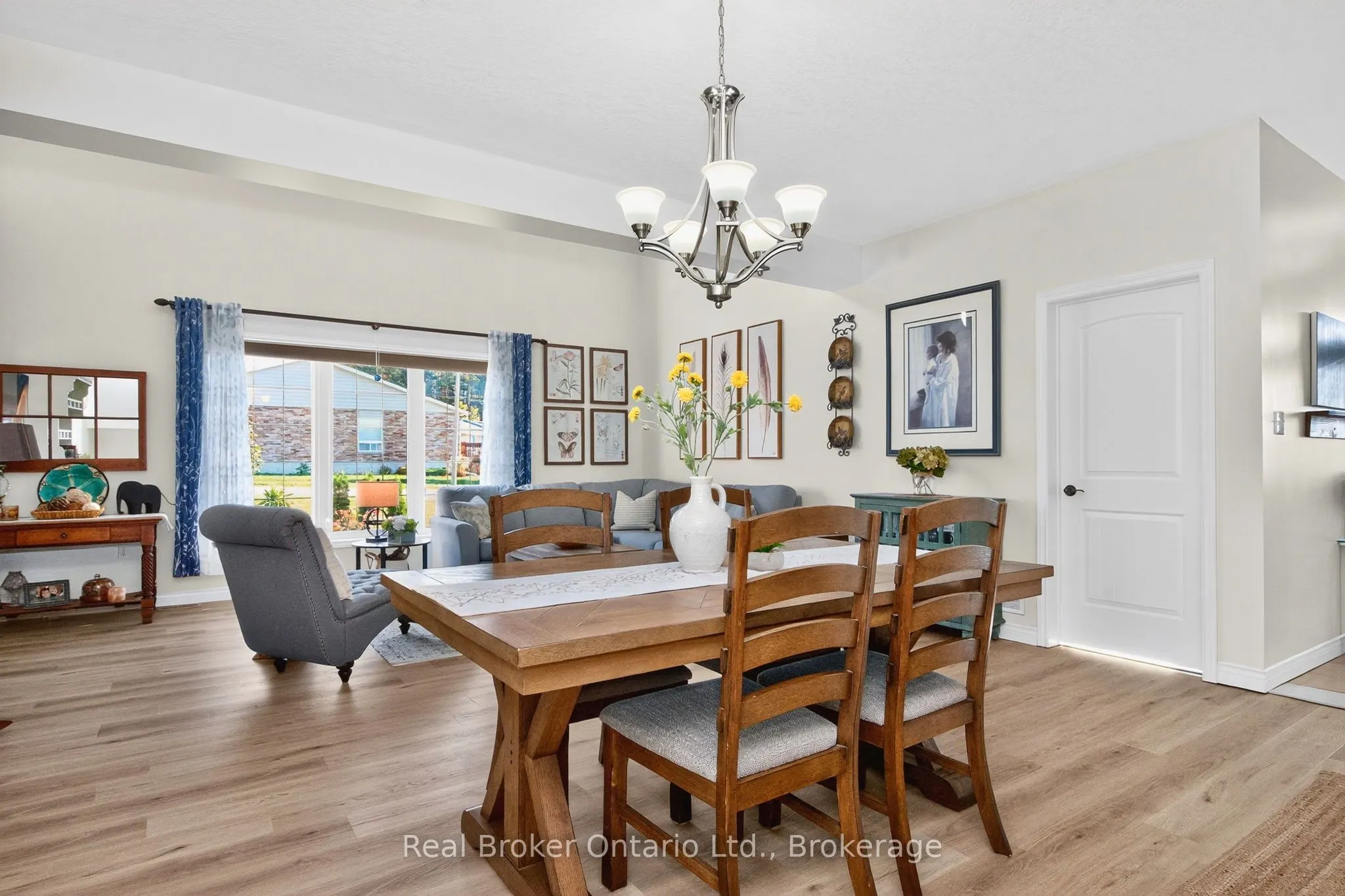 438 Shewfelt Crescent