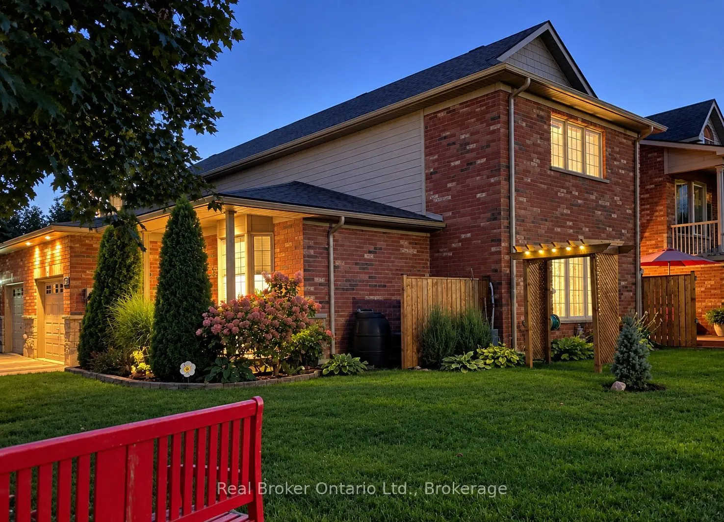 438 Shewfelt Crescent