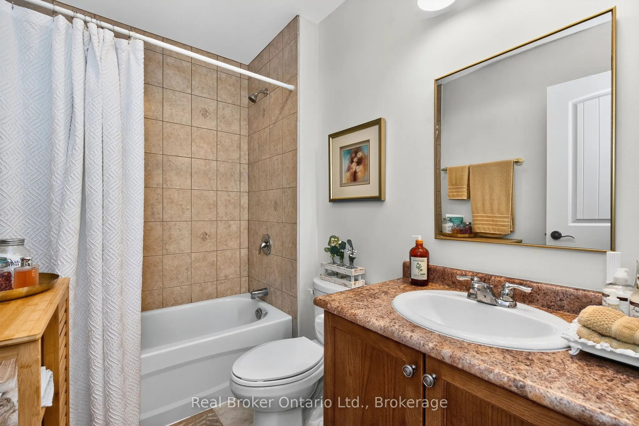 438 Shewfelt Crescent