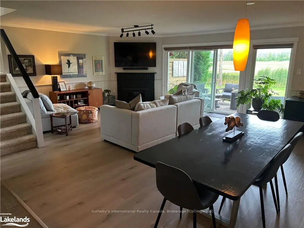570 OXBOW Crescent #10