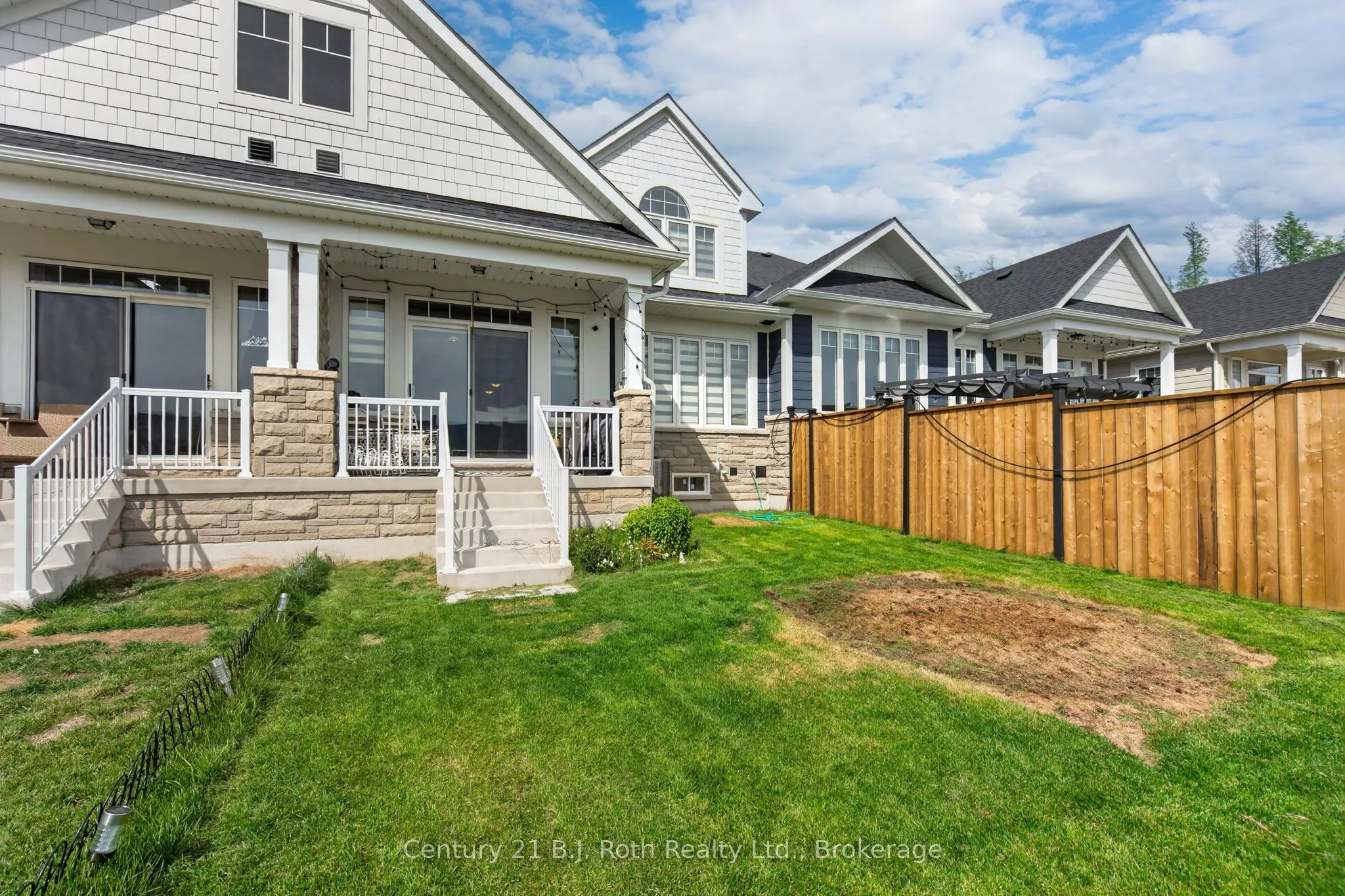 543 Hudson Crescent