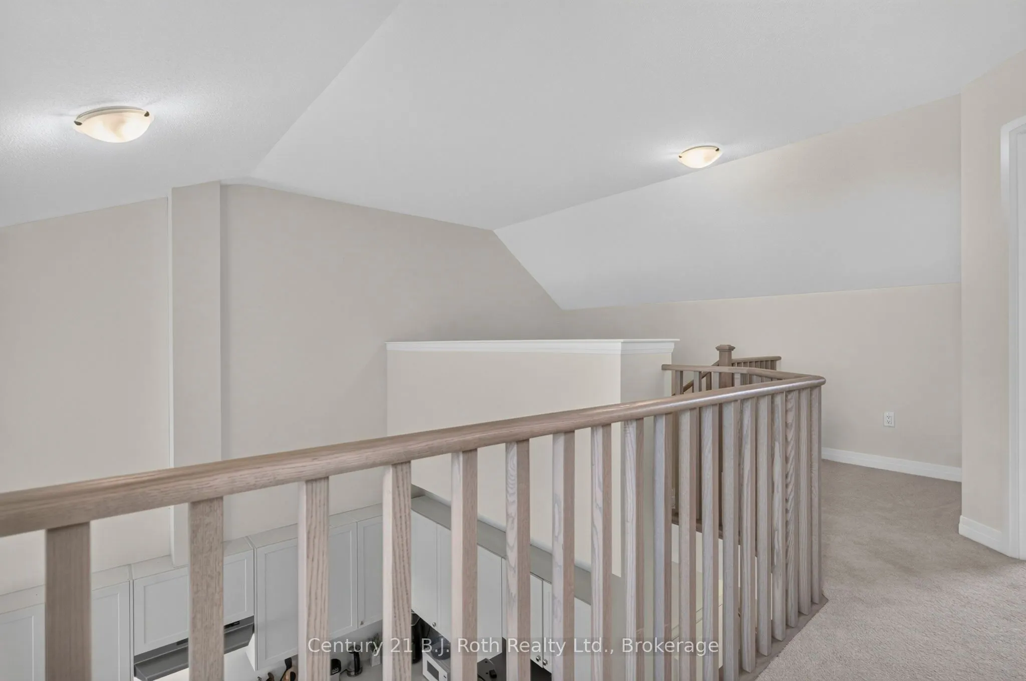 543 Hudson Crescent