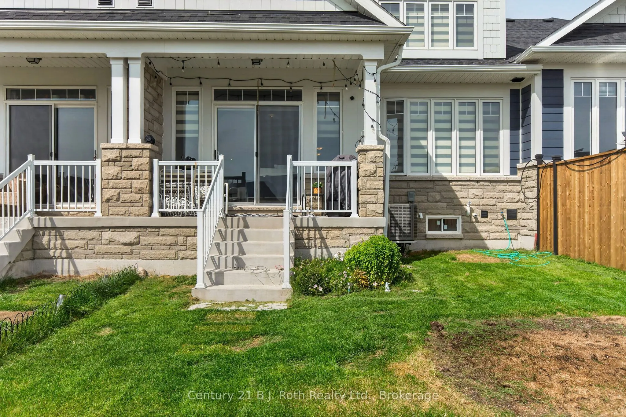 543 Hudson Crescent