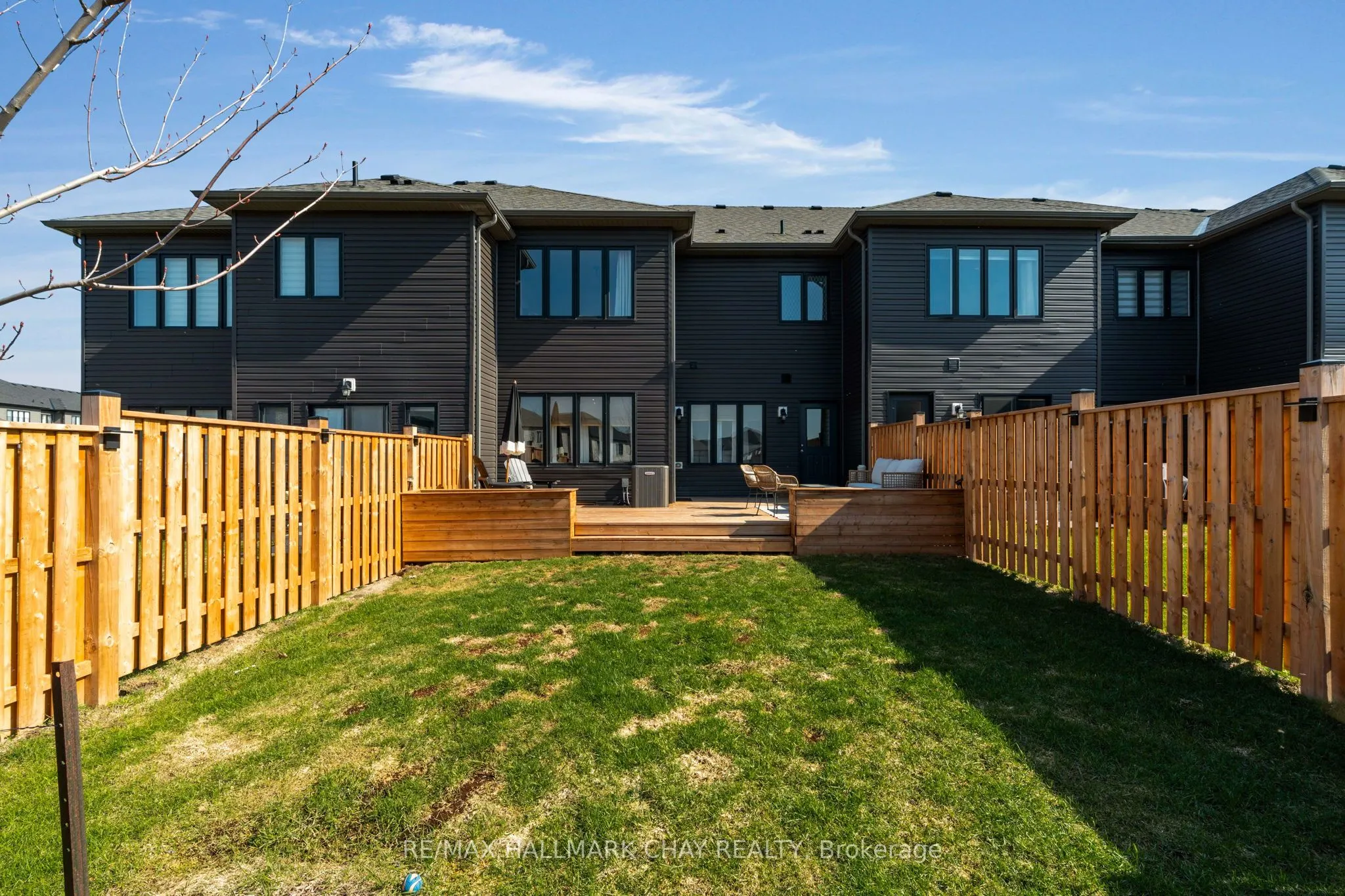 204 Rosanne Circle