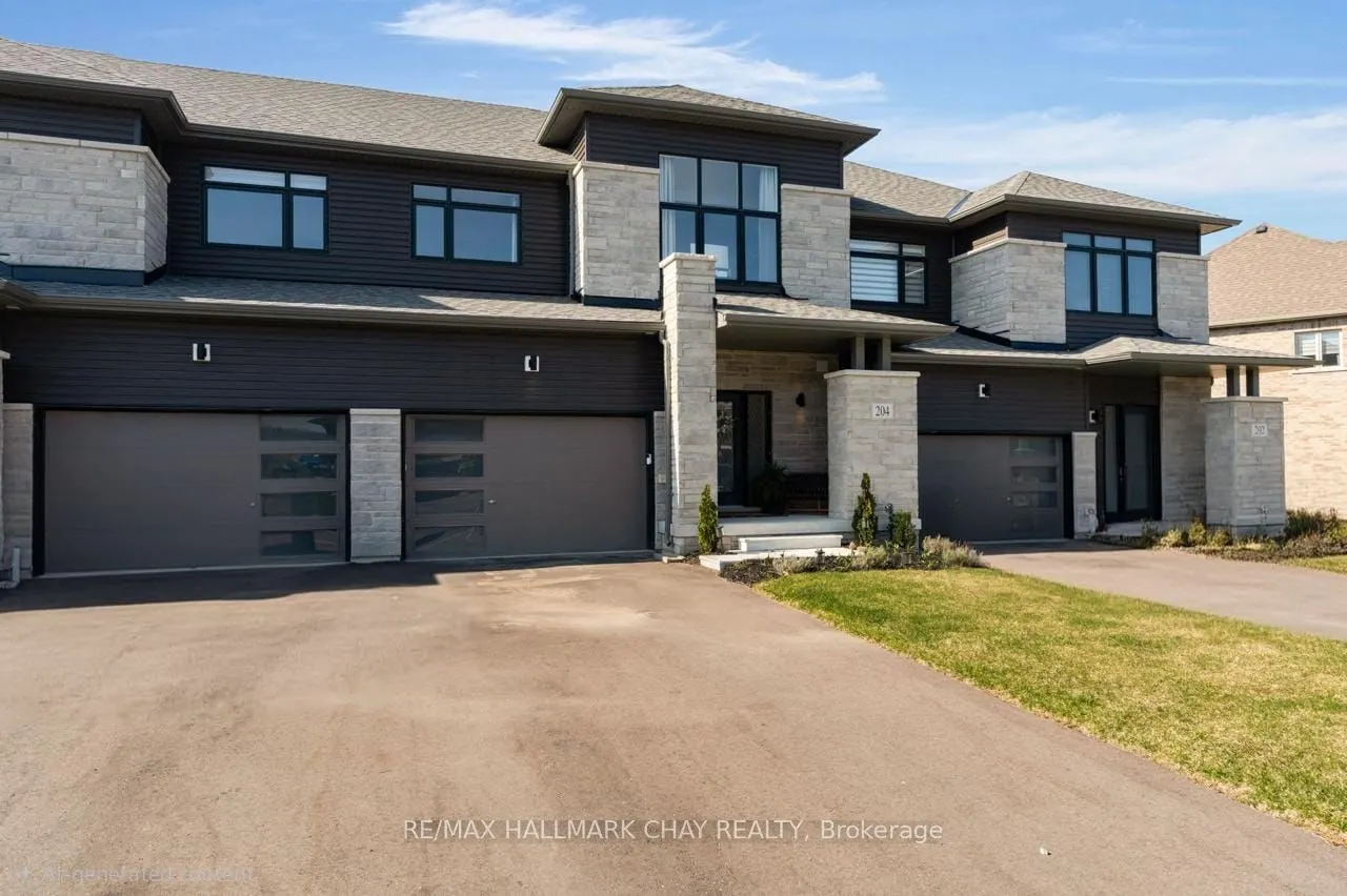 204 Rosanne Circle