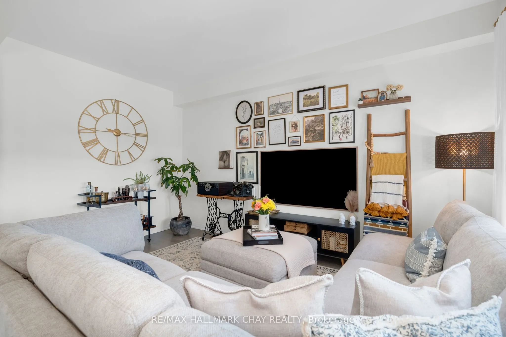 204 Rosanne Circle