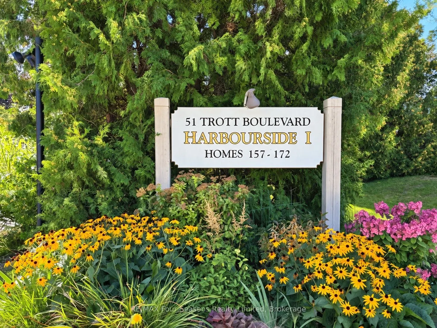 51 Trott Boulevard #164