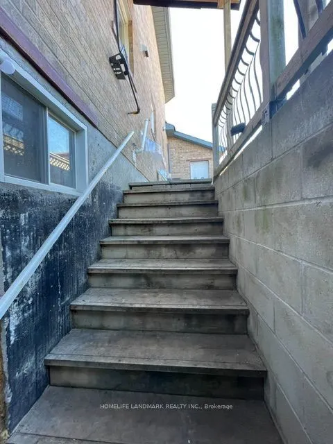 17 LANG Drive