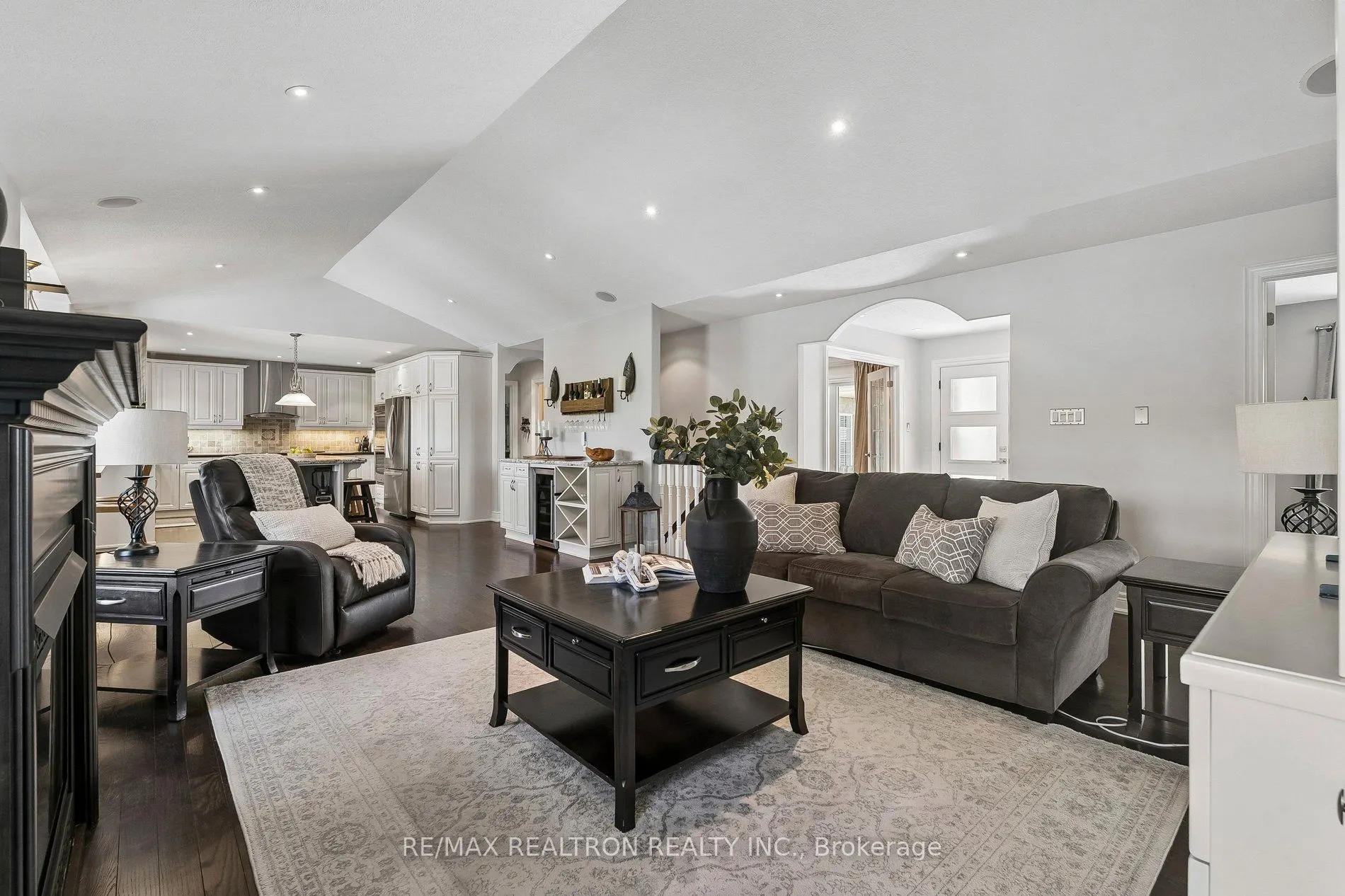 14 Lauder Road