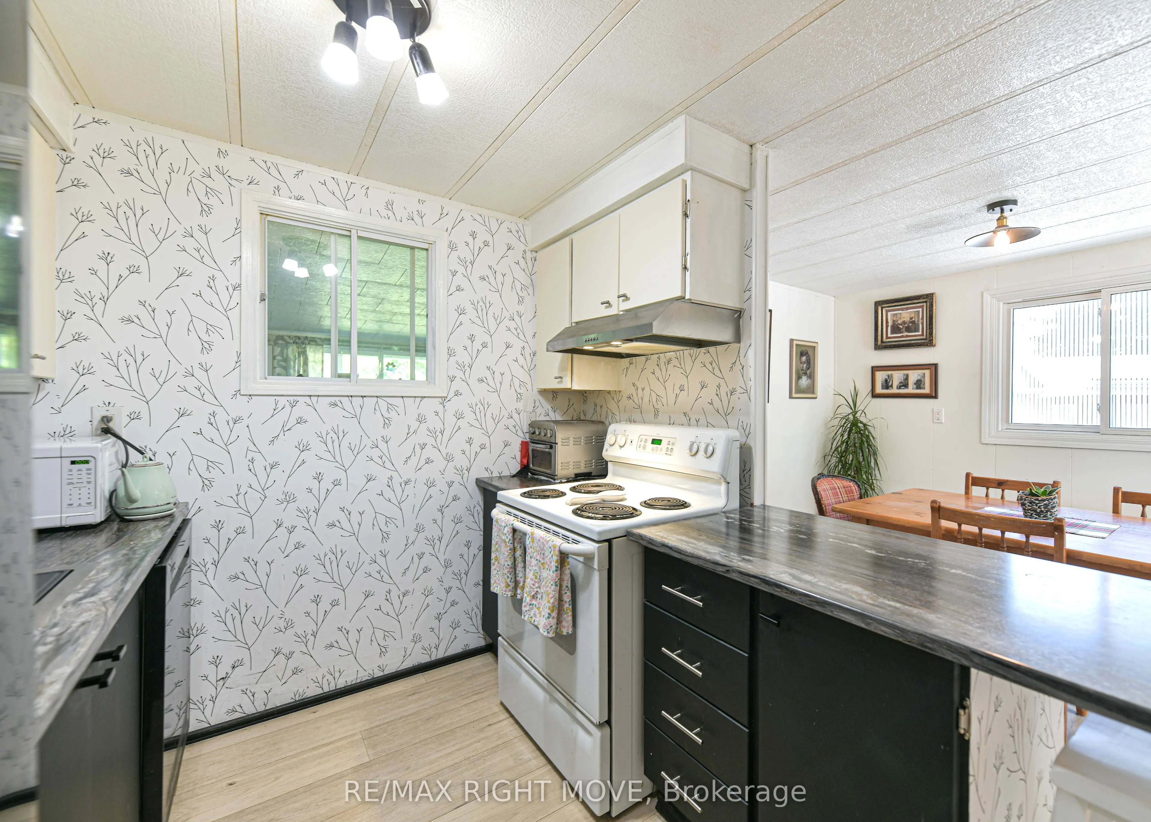 14 Muir Drive