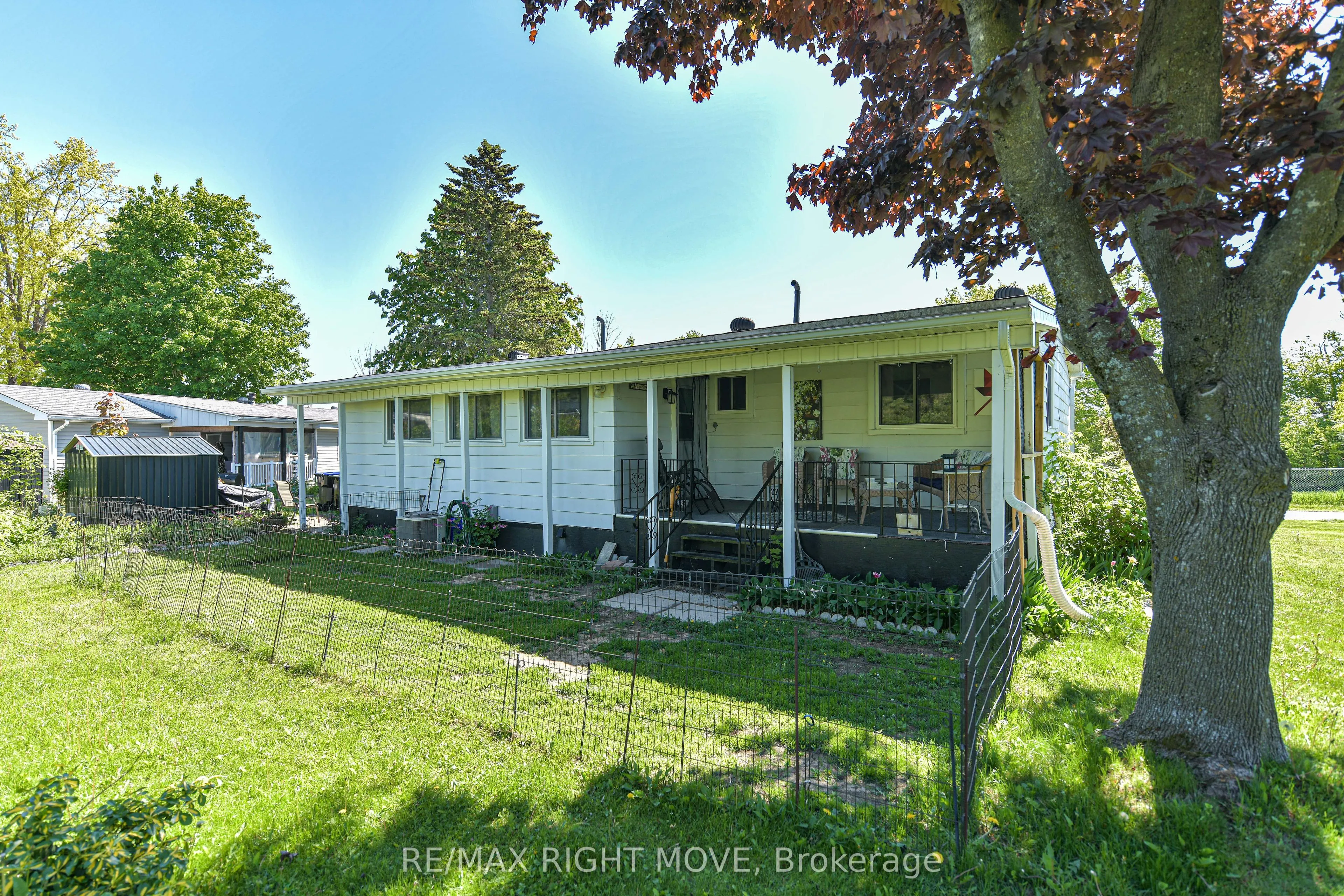 14 Muir Drive