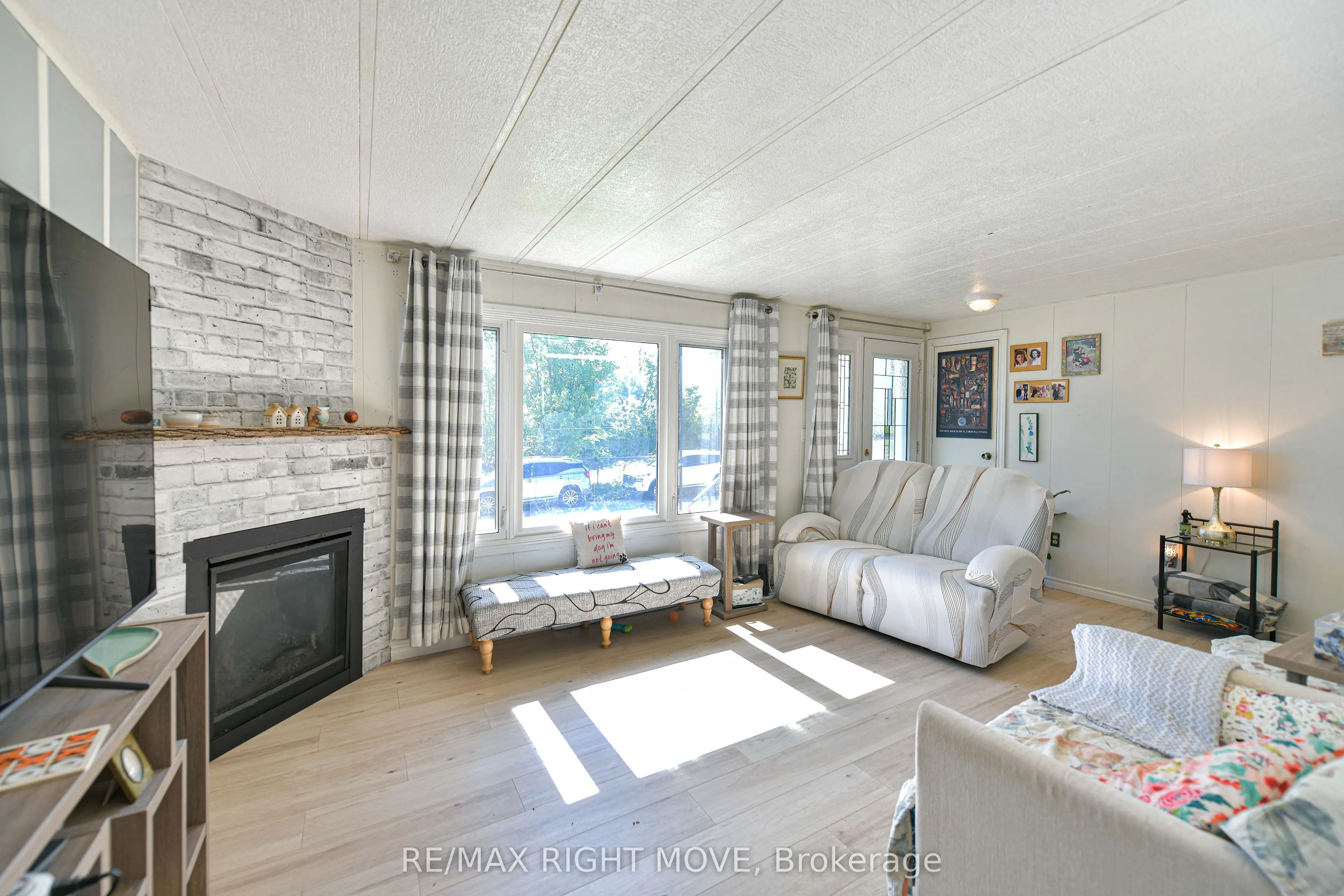 14 Muir Drive