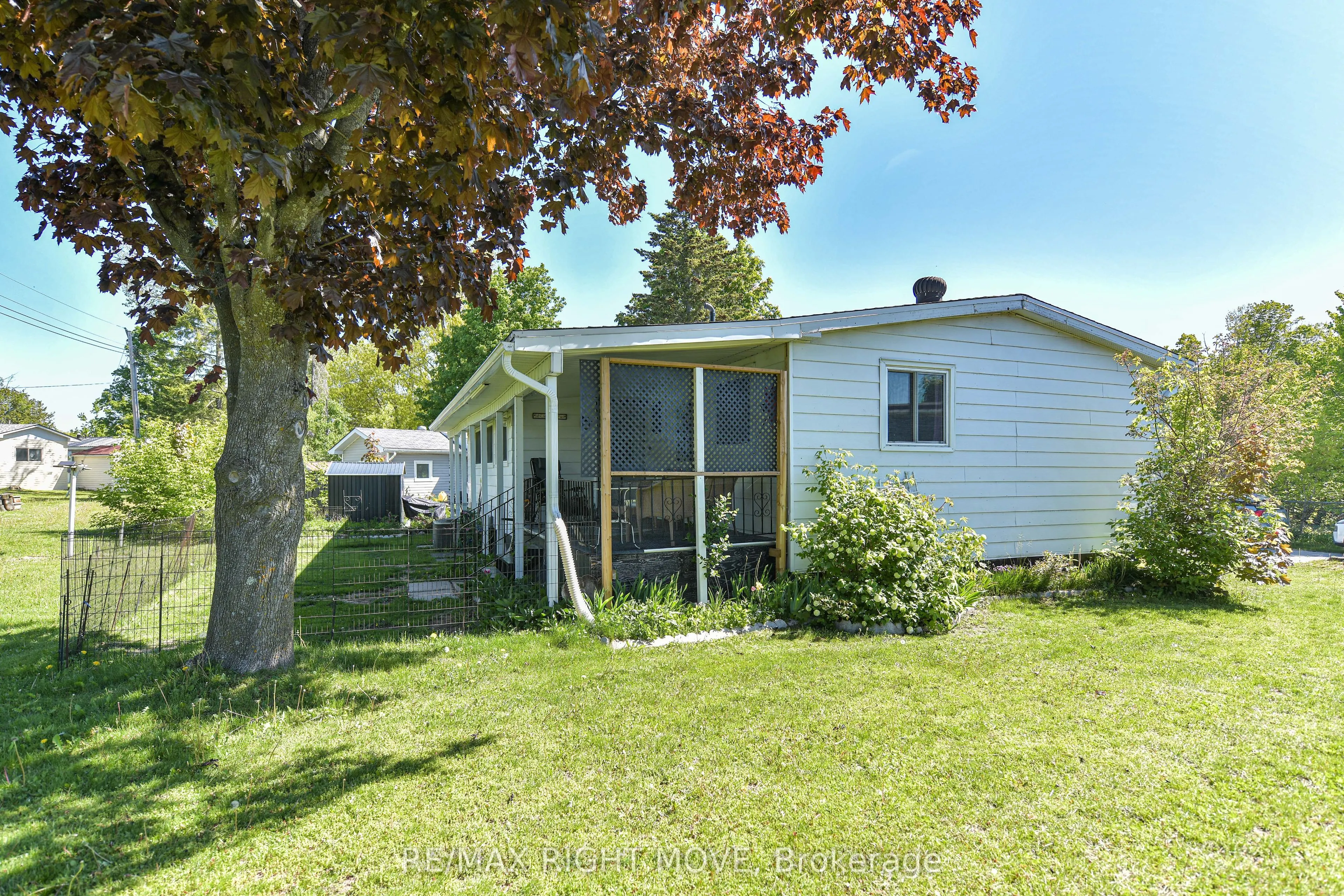 14 Muir Drive