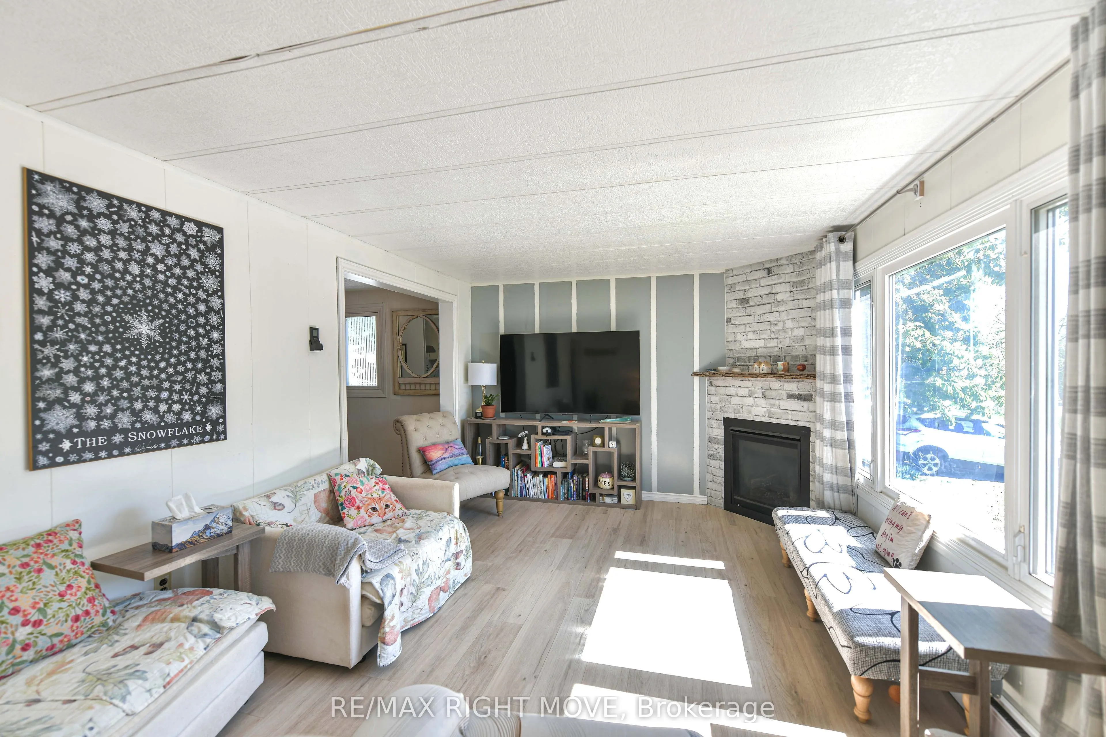 14 Muir Drive