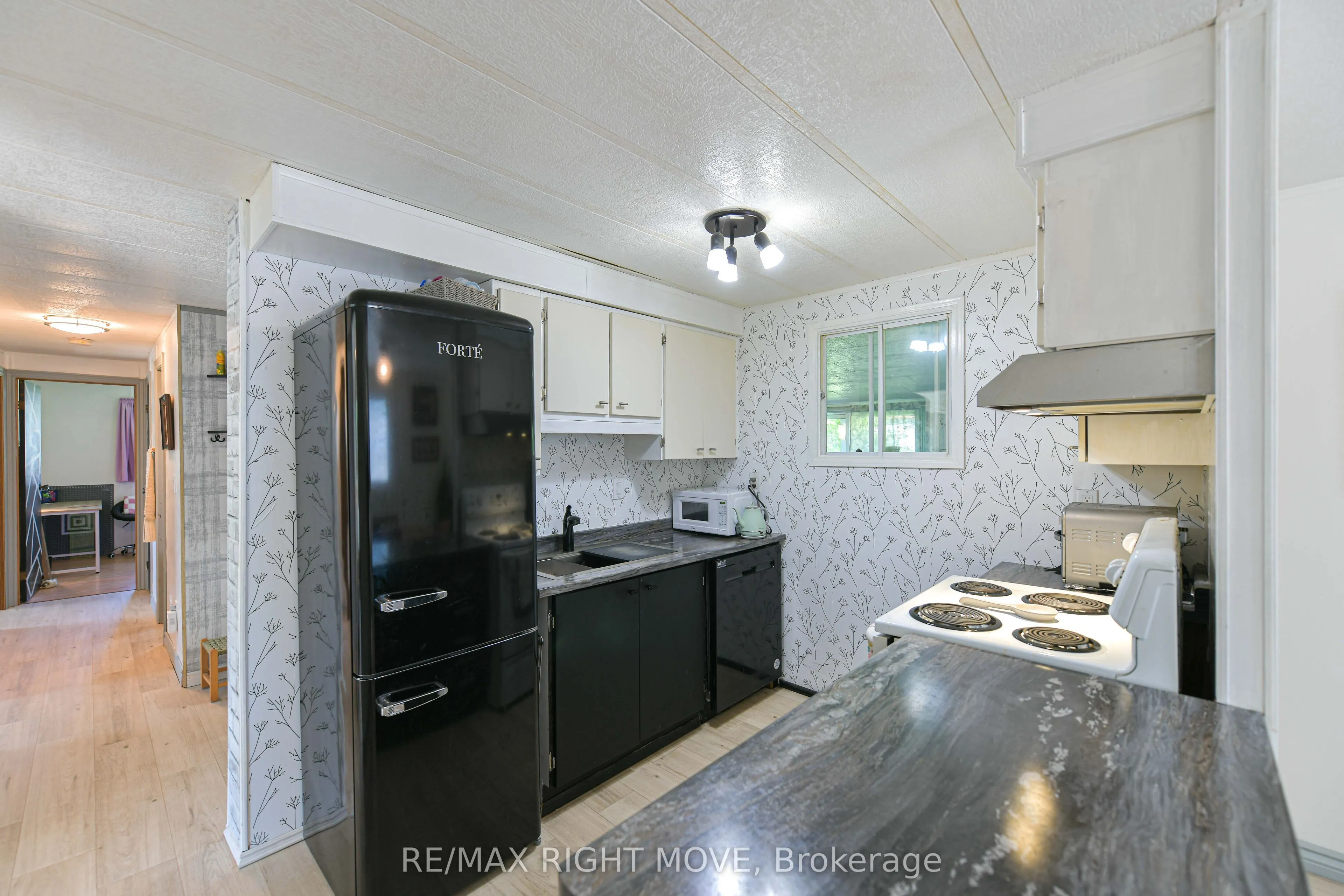 14 Muir Drive