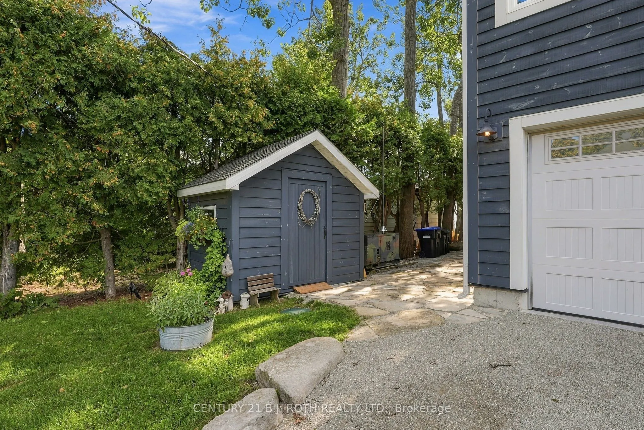 19 Stanley Avenue