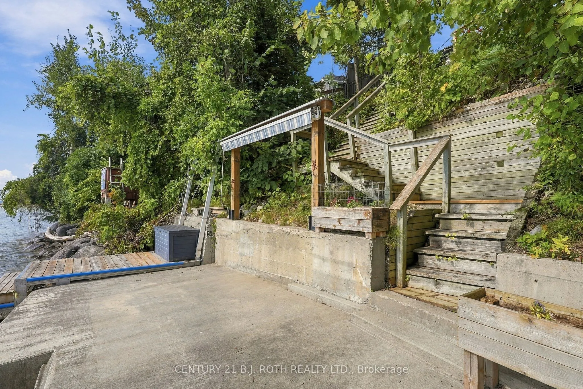19 Stanley Avenue
