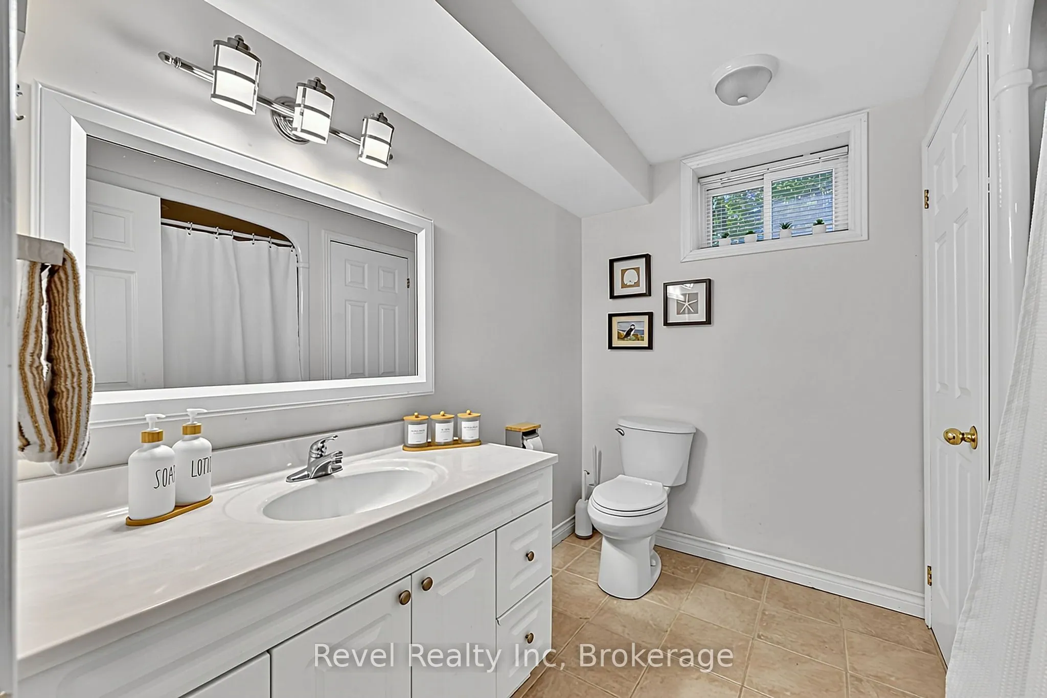18 Rue Vanier Road