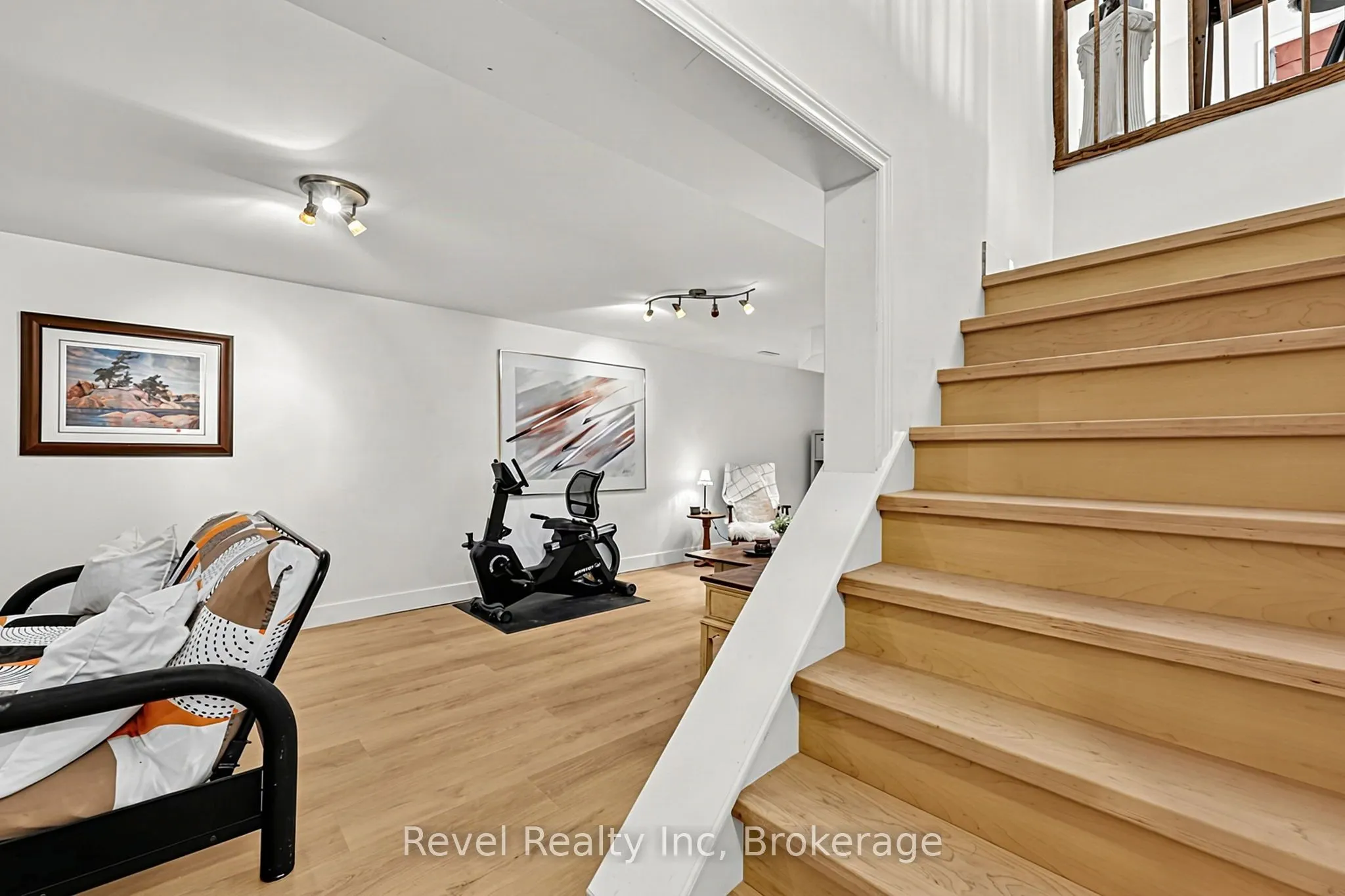 18 Rue Vanier Road