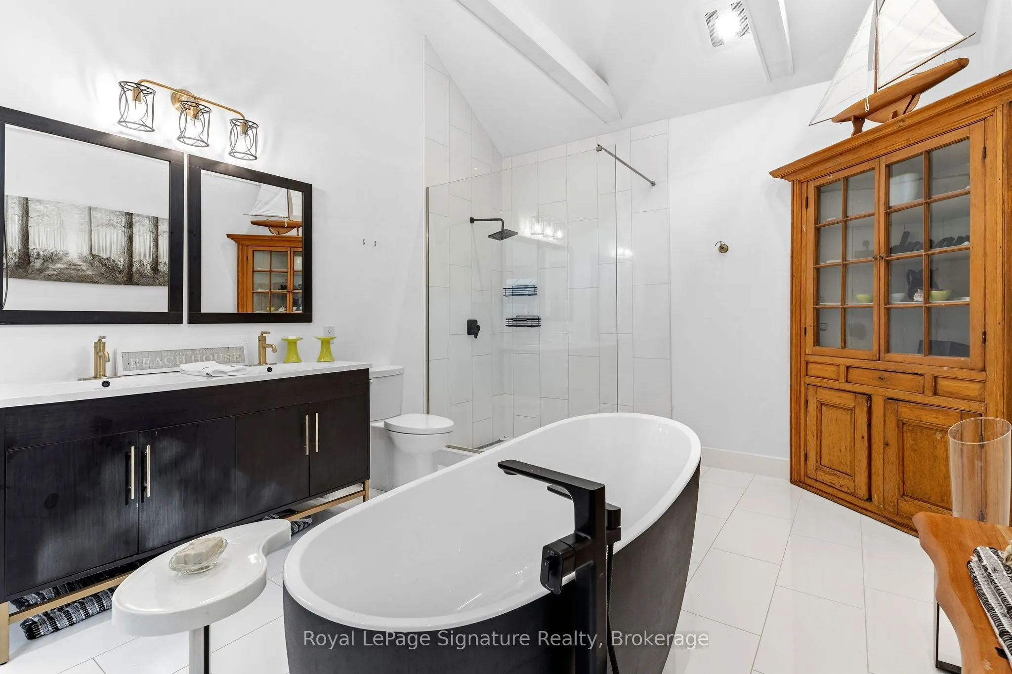 103 Green Point Road