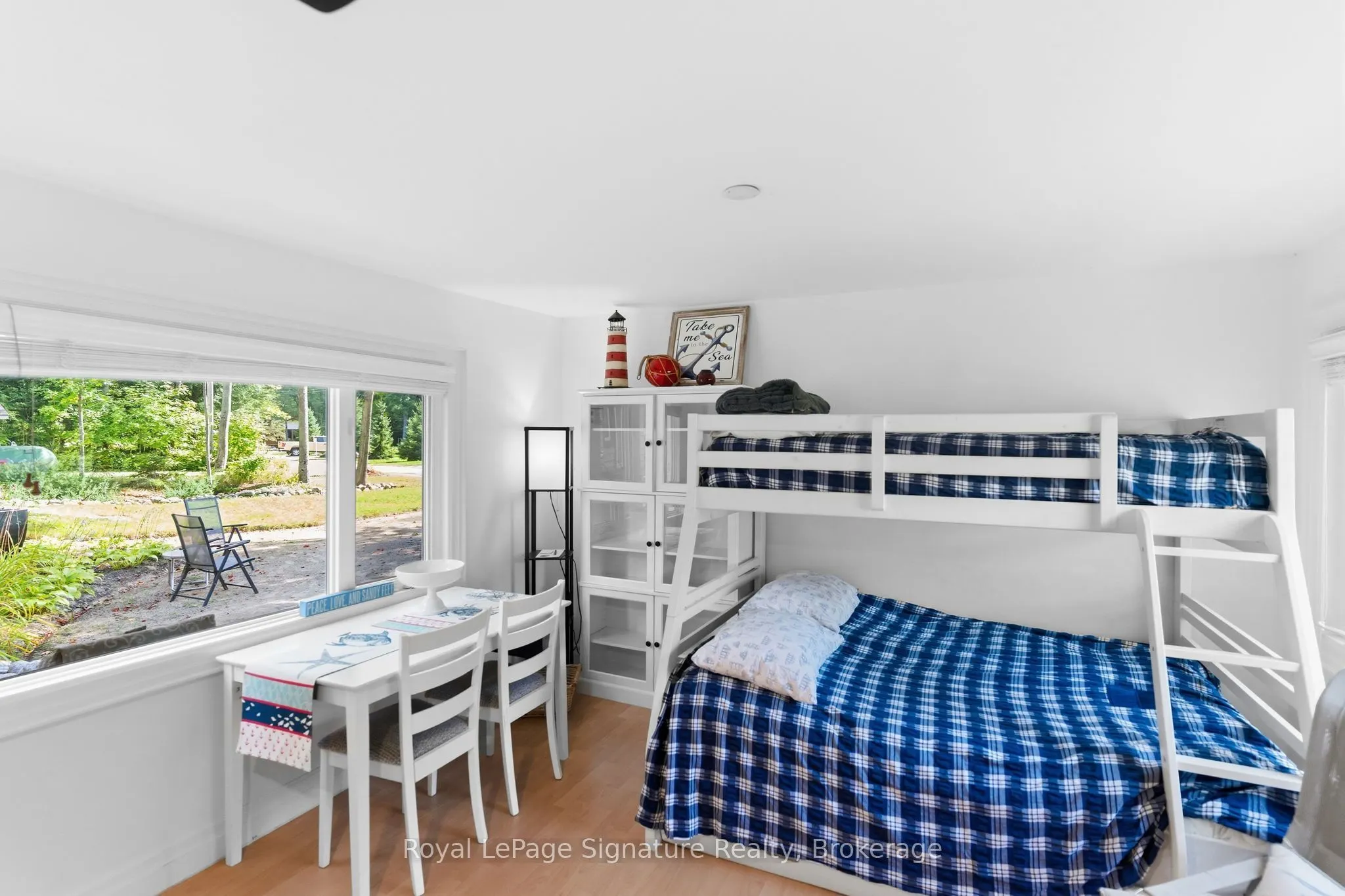 103 Green Point Road